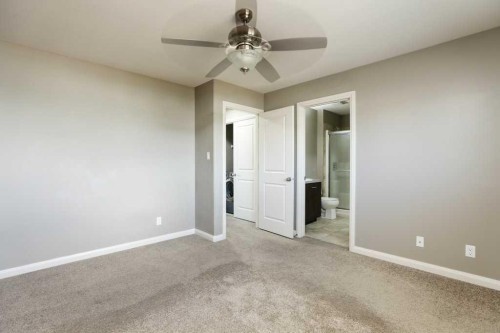59 Lasalle Road West, Lethbridge, AB - Indoor Photo Showing Other Room