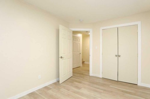 59 Lasalle Road West, Lethbridge, AB - Indoor Photo Showing Other Room