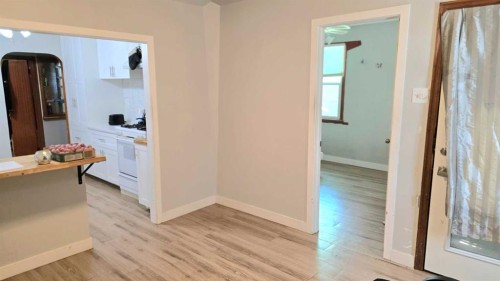 1815 1 Avenue North, Lethbridge, AB - Indoor Photo Showing Other Room