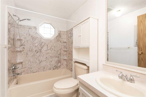 2921 29 Street South, Lethbridge, AB 