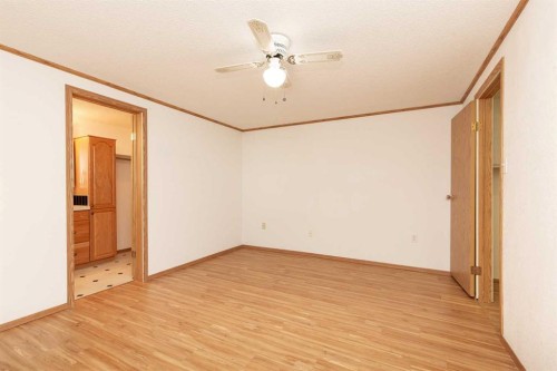 2921 29 Street South, Lethbridge, AB 
