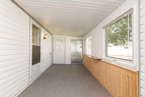 2921 29 Street South, Lethbridge, AB 