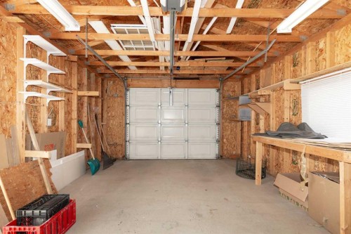 2921 29 Street South, Lethbridge, AB 