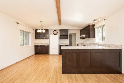 2921 29 Street South, Lethbridge, AB 