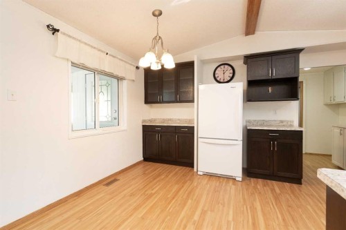 2921 29 Street South, Lethbridge, AB 