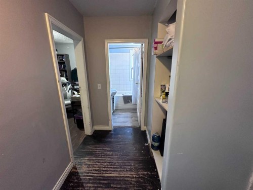 225 2 Avenue West, Cardston, AB 