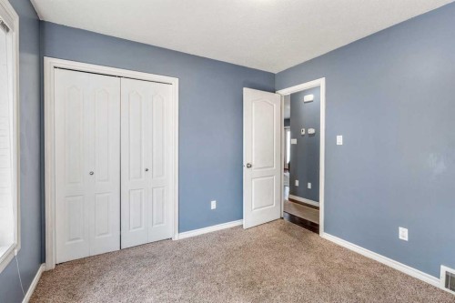 350 Mt Sunburst Way West, Lethbridge, AB - Indoor