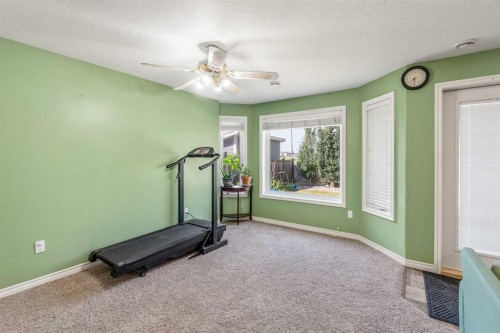 350 Mt Sunburst Way West, Lethbridge, AB - Indoor Photo Showing Gym Room