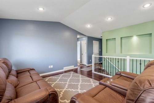 350 Mt Sunburst Way West, Lethbridge, AB - Indoor