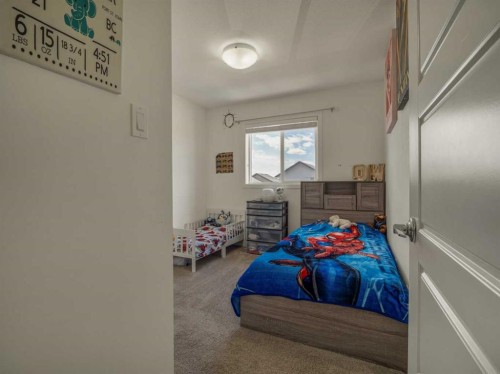 354 Mildred Dobbs Boulevard North, Lethbridge, AB 