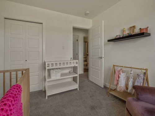 354 Mildred Dobbs Boulevard North, Lethbridge, AB 