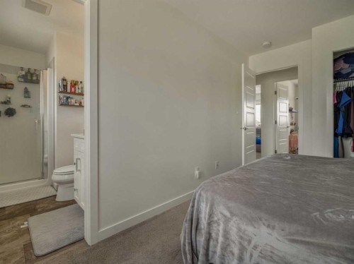 354 Mildred Dobbs Boulevard North, Lethbridge, AB 