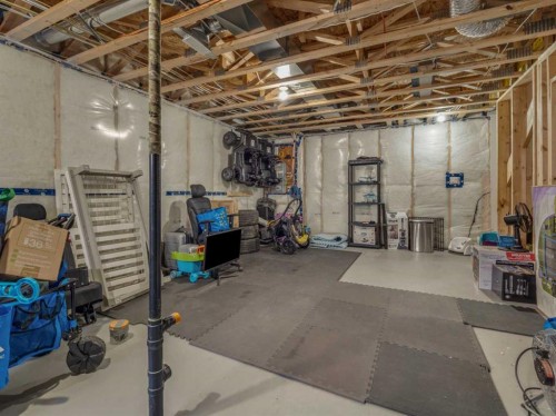 354 Mildred Dobbs Boulevard North, Lethbridge, AB 