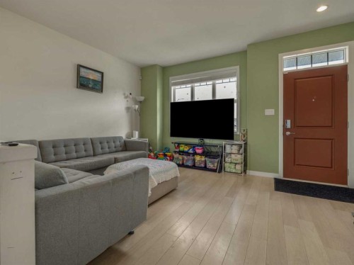 354 Mildred Dobbs Boulevard North, Lethbridge, AB 
