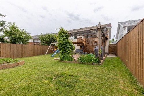 568 Heritage Boulevard West, Lethbridge, AB - Outdoor
