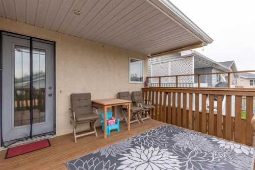 568 Heritage Boulevard West, Lethbridge, AB - Outdoor With Deck Patio Veranda With Exterior