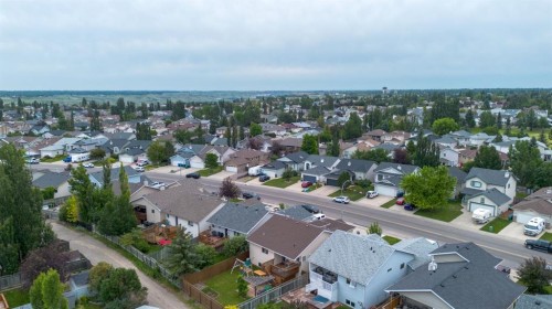 568 Heritage Boulevard West, Lethbridge, AB - Outdoor With View