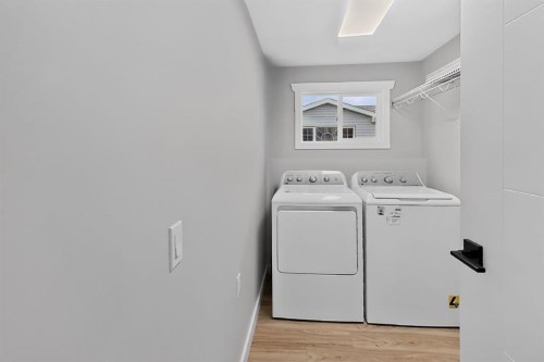84-1712 23 Street, Coaldale, AB 