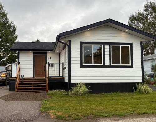 84-1712 23 Street, Coaldale, AB 