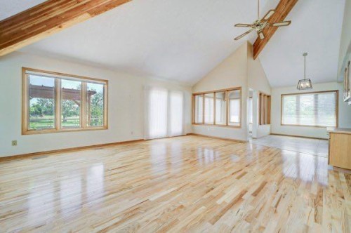 23 Niska Place West, Lethbridge, AB - Indoor Photo Showing Other Room