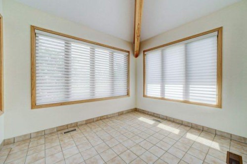 23 Niska Place West, Lethbridge, AB - Indoor Photo Showing Other Room