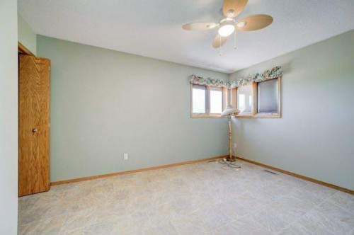 23 Niska Place West, Lethbridge, AB - Indoor Photo Showing Other Room