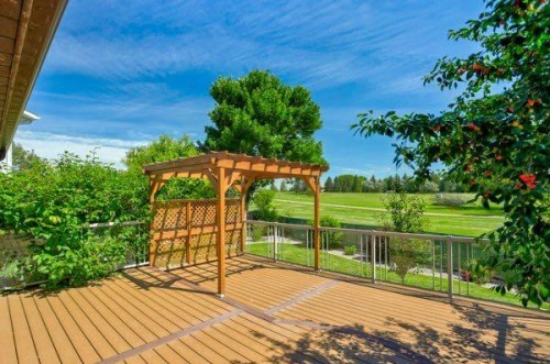 23 Niska Place West, Lethbridge, AB - Outdoor With Deck Patio Veranda