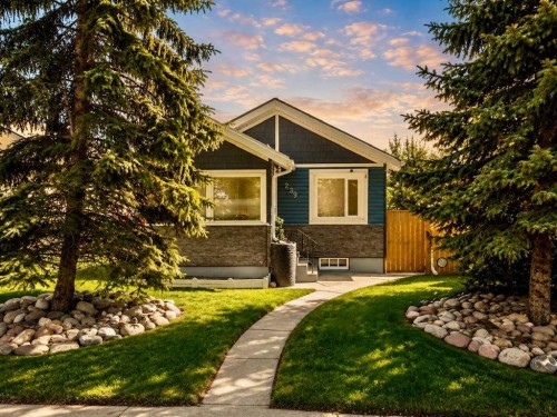239 19 Street NORTH Lethbridge, AB T1H 3J9