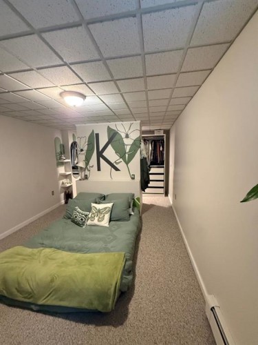 3733 21 Avenue South, Lethbridge, AB - Indoor Photo Showing Bedroom