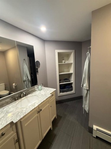3733 21 Avenue South, Lethbridge, AB - Indoor