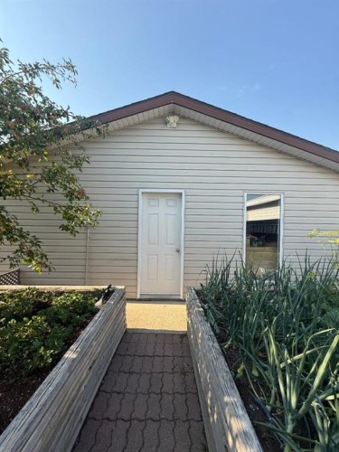 3733 21 Avenue South, Lethbridge, AB - Outdoor With Exterior