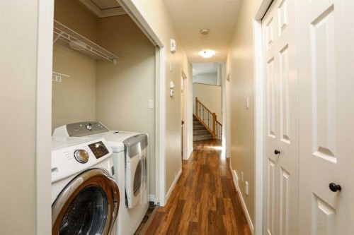 227 Rivermill Manor W, Lethbridge, AB 