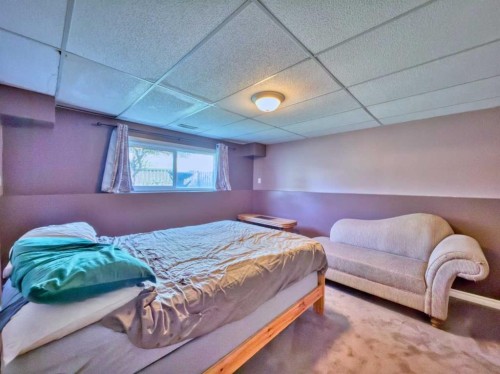 8534 21 Avenue, Coleman, AB - Indoor Photo Showing Bedroom