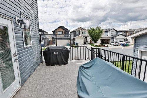963 40 Avenue North, Lethbridge, AB - Outdoor With Deck Patio Veranda