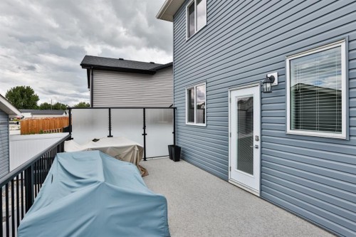 963 40 Avenue North, Lethbridge, AB - Outdoor With Deck Patio Veranda With Exterior