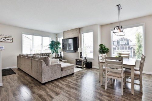 963 40 Avenue North, Lethbridge, AB - Indoor Photo Showing Other Room