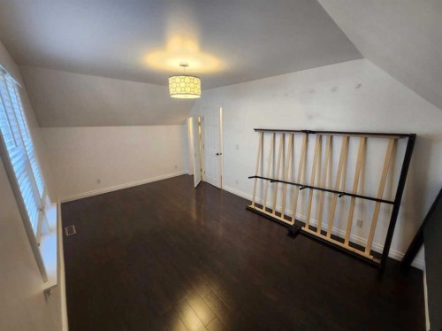 721 6 Street South, Lethbridge, AB - Indoor Photo Showing Other Room