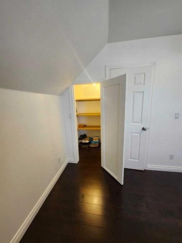 721 6 Street South, Lethbridge, AB - Indoor Photo Showing Other Room