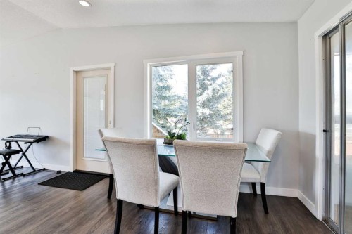 1019 Glacier Drive South, Lethbridge, AB - Indoor
