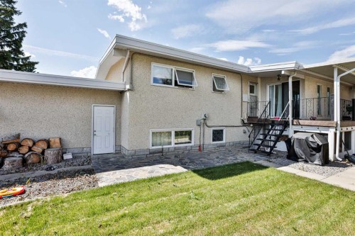 1019 Glacier Drive South, Lethbridge, AB - Outdoor