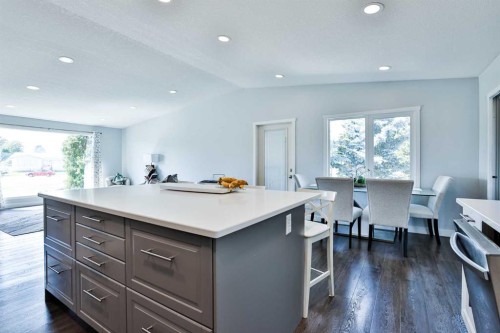 1019 Glacier Drive South, Lethbridge, AB - Indoor