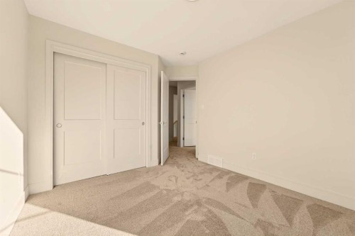 3121 44 Street South, Lethbridge, AB 