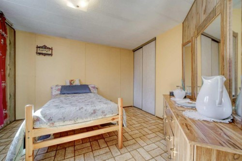 5670 16 Avenue, Coleman, AB - Indoor
