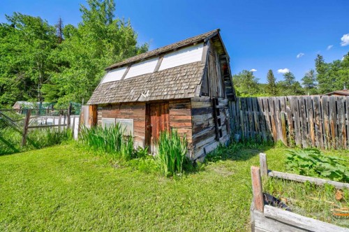 5670 16 Avenue, Coleman, AB - Outdoor