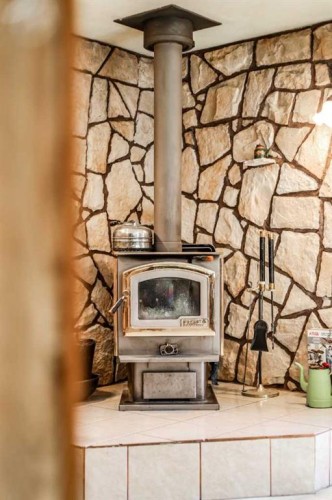5670 16 Avenue, Coleman, AB - Indoor