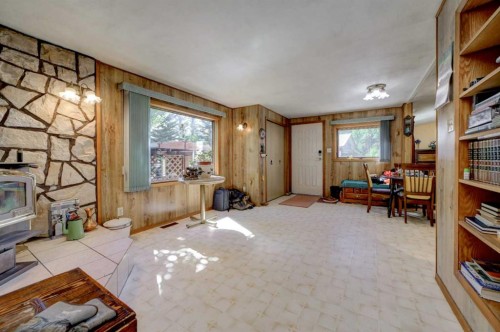 5670 16 Avenue, Coleman, AB - Indoor With Fireplace