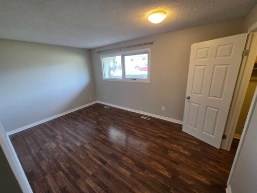 1-3514 20 Avenue South, Lethbridge, AB - Indoor Photo Showing Other Room