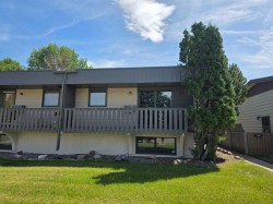 1-3514 20 Avenue SOUTHLethbridge, AB T1K 4G4