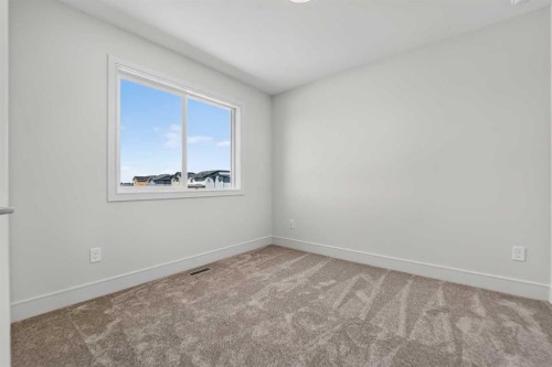 2526 44 Street South, Lethbridge, AB 