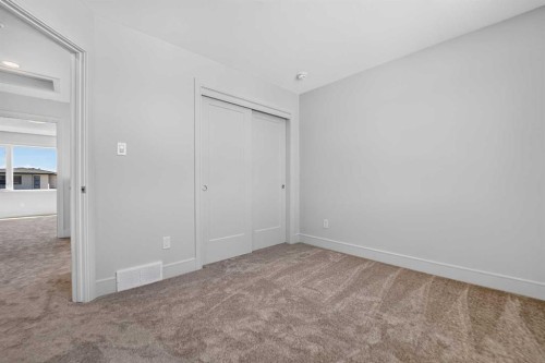 2526 44 Street South, Lethbridge, AB 